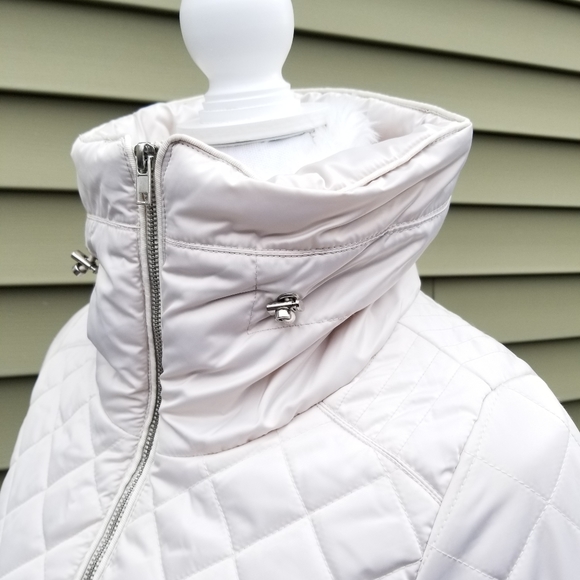 Satin Quilted Puffer Jacket - Picture 6 of 12